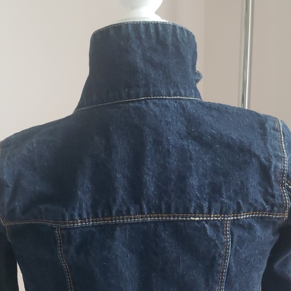 SALE 🧥🤍 Kids M Levi's Jean Jacket - Picture 6 of 9
